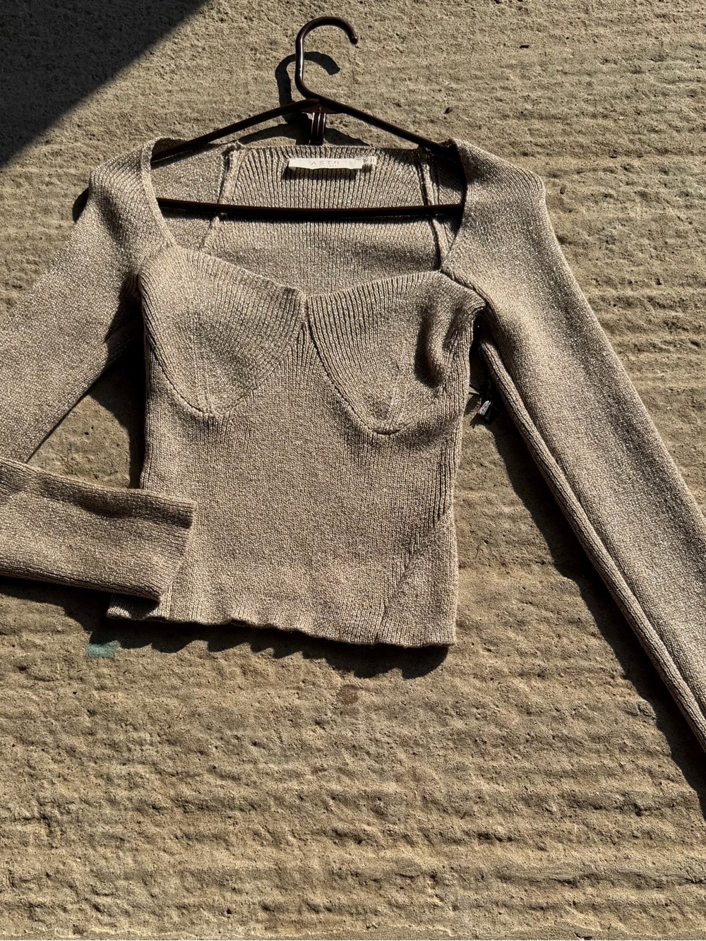 Astr Metallic Taupe Long-Sleeve Knit Sweetheart Sweater